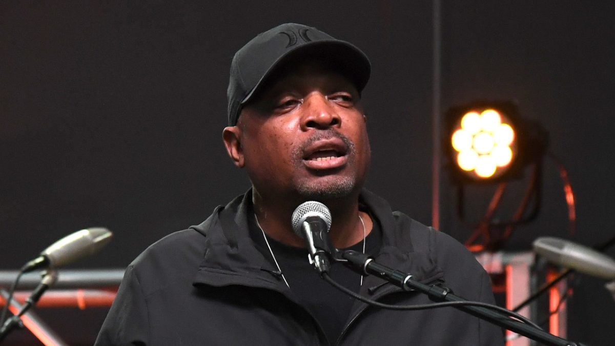CHUCK D VOUCHES FOR LEGENDARY RAP ACTS TO BE INDUCTED INTO ROCK & ROLL ...